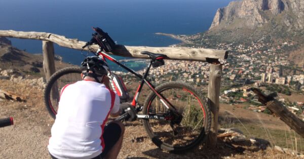 Pizzo Manolfo Mountain Bike Experience