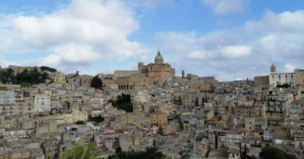 Sicily by bike: Val di Noto with its Baroque Sites