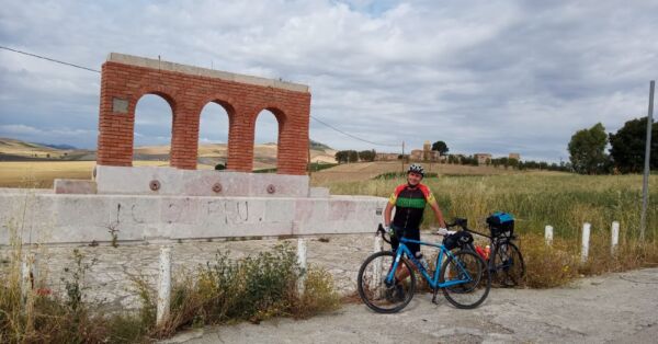 Viaggio tra borghi rurali e valle dello Jato